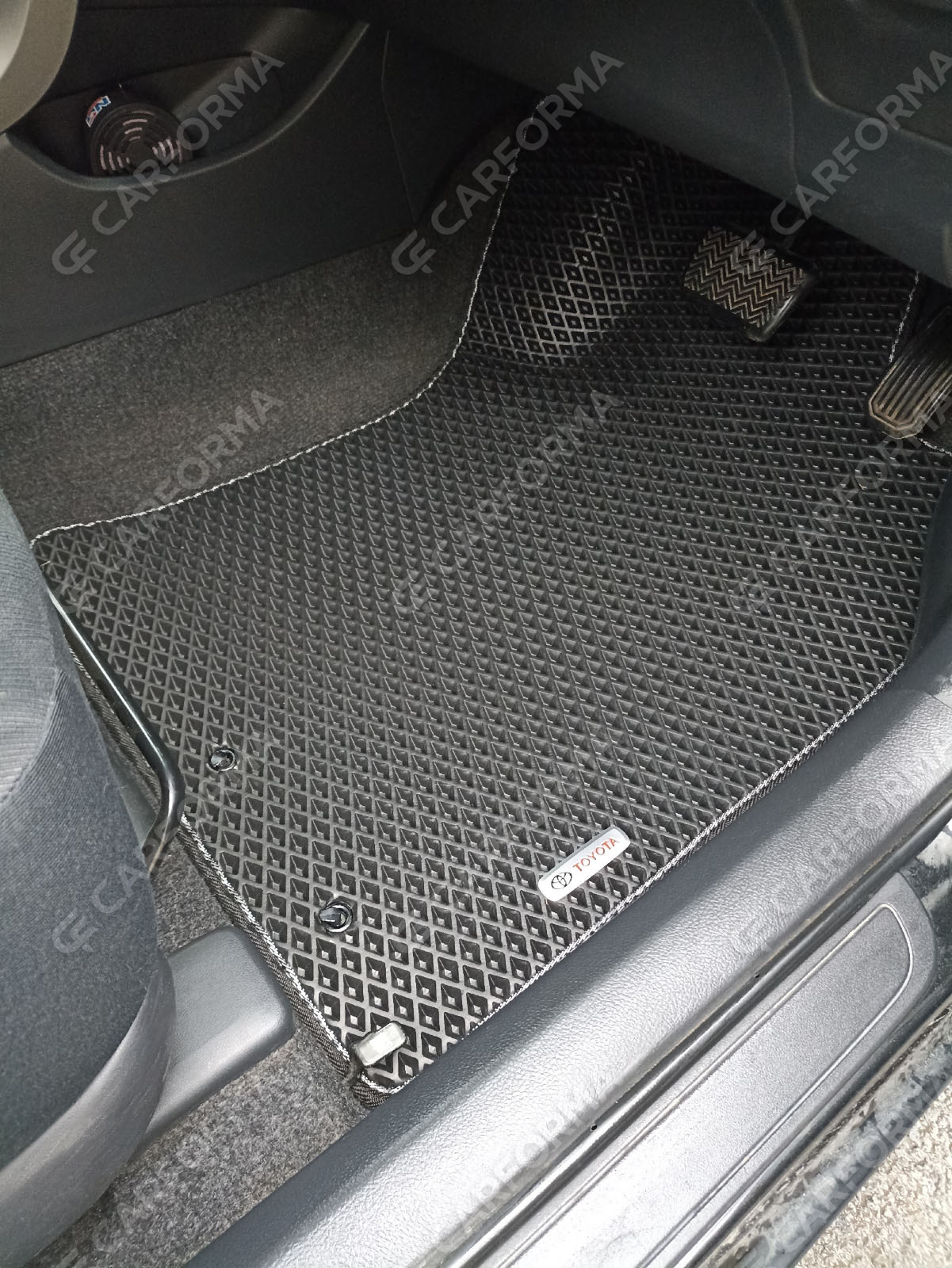 Ворсовые коврики на Toyota Corolla Axio (E14) 2006&nbsp;-&nbsp;2012 в Белгороде