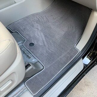 Ворсовые коврики на KIA Carnival III 9 мест и 11 мест 2014 - 2021 в Белгороде Ворсовые коврики на KIA Carnival III 9 мест и 11 мест 2014 - 2021 в Белгороде