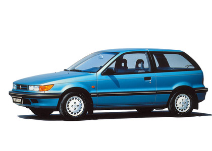 Коврики на Mitsubishi Colt III 1988 - 1992 в Белгороде
