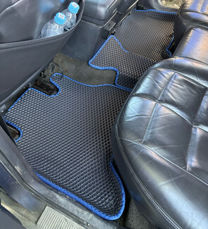 Коврики на Jeep Grand Cherokee (ZJ) 1992&nbsp;-&nbsp;1999 в Белгороде