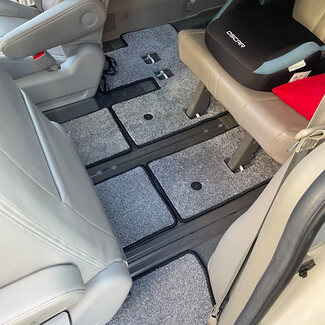 Ворсовые коврики на KIA Carnival III 7 мест 2014 - 2021 в Белгороде Ворсовые коврики на KIA Carnival III 7 мест 2014 - 2021 в Белгороде