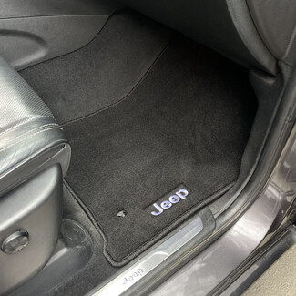 Коврики на Jeep Grand Cherokee (WK2) 2010 - 2022 в Белгороде
