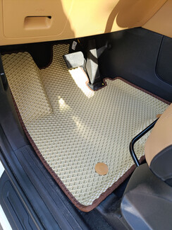 Коврики на KIA Carnival IV 7 мест без оттоманок 2020 - 2025 в Белгороде Коврики на KIA Carnival IV 7 мест без оттоманок 2020 - 2025 в Белгороде